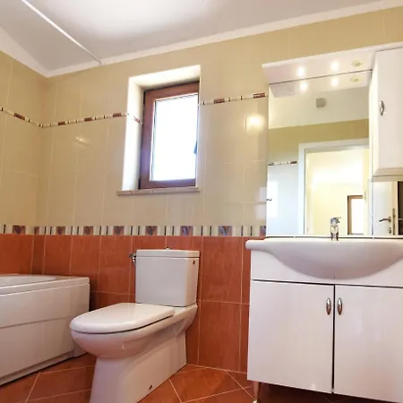 Villa Kmacici 598 Sveti Lovreč Pazenatički